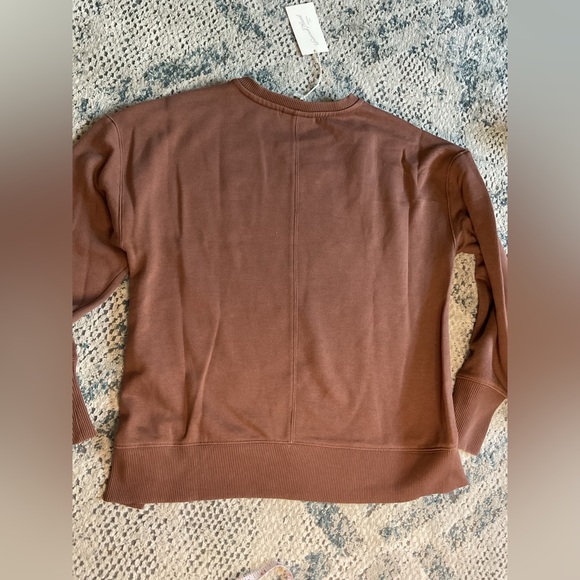 NWT  Universal Thread Women’s Long sleeve Crewneck Sweater Brown XS - Picture 9 of 12